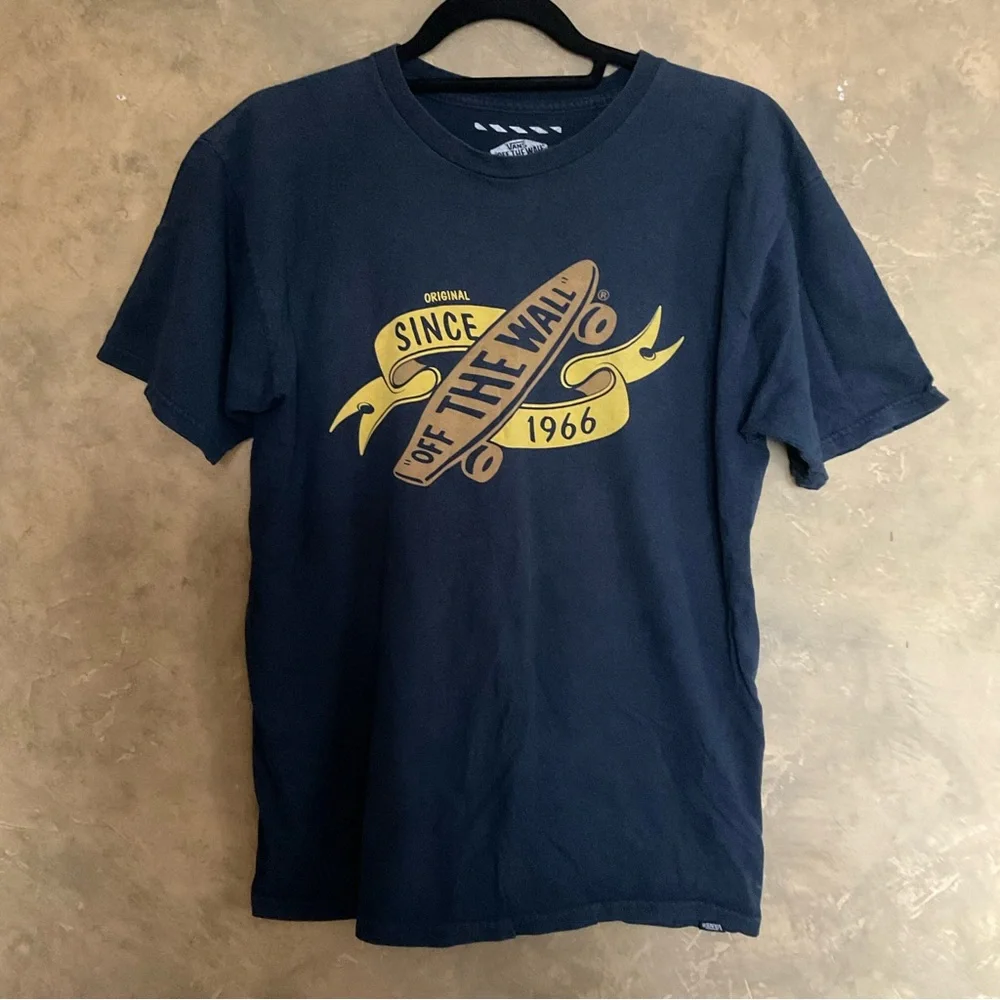 🔴SOLD🔴 Vans Off The Wall Classic Graphic Tee - Picture 1 of 4